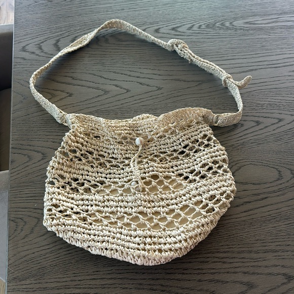 NWOT attached l*space Nova Raffia Beach Bag - Picture 1 of 6